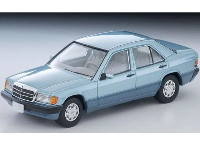 Tomica Limited Vintage 1992 Mercedes-Benz 190E, pearl blue 1:64