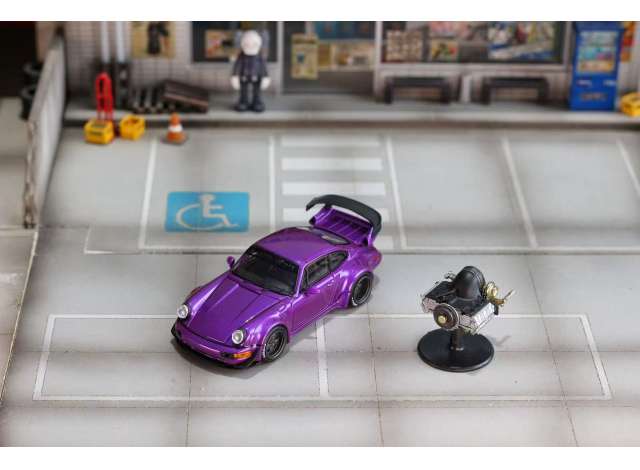 Street Weapon 964 with engine, purple 1:64