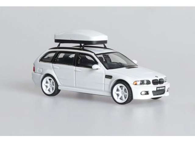 Street Weapon BMW E46 wagon, white 1:64