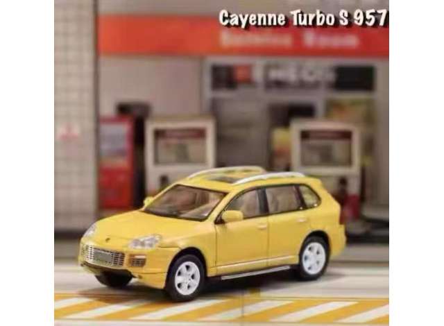 Street Weapon Porsche Cayenne, yellow 1:64